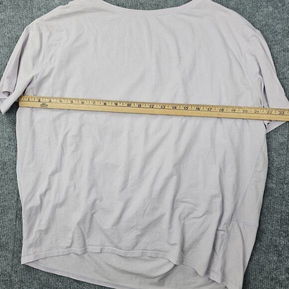 Lululemon Back In Action Shirt Womens 8 Light Purple Short Sleeve Athletic Yoga - Picture 3 of 5